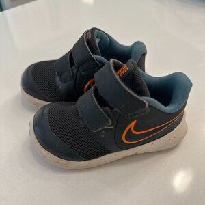 Baby Nike Shoes – Size 4